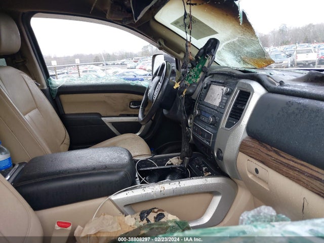 1N6BA1F46HN548960 Nissan Titan Xd Sl Diesel