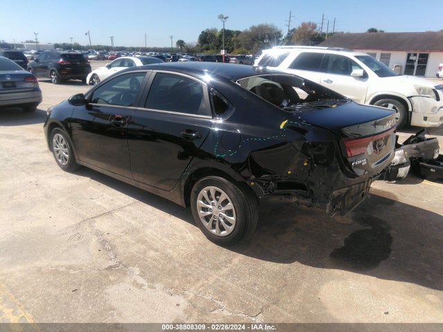 KIA FORTE FE 2022 3KPF24AD8NE431536 Image 3