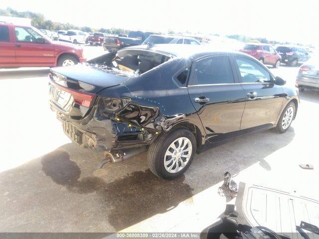 KIA FORTE FE 2022 3KPF24AD8NE431536 Image 4
