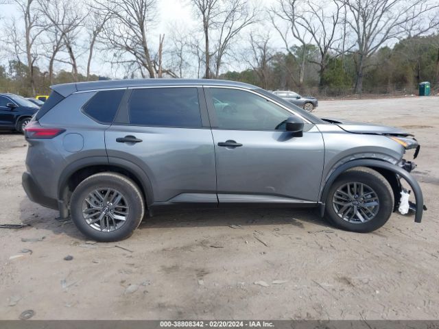 5N1BT3AA7PC881597 Nissan Rogue S Fwd