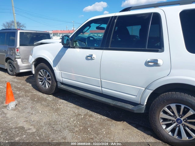 Ford Expedition Xlt 2017 1FMJU1JT8HEA84439 Image 14