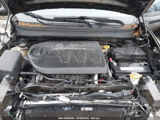1C4PJLCS2GW376152 Jeep Cherokee 75th Anniversary