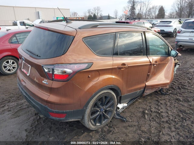 Ford ESCAPE SE 2017 1FMCU9GD9HUA60258 Image 4