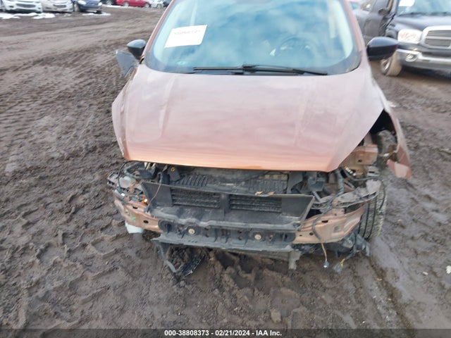 Ford ESCAPE SE 2017 1FMCU9GD9HUA60258 Image 6