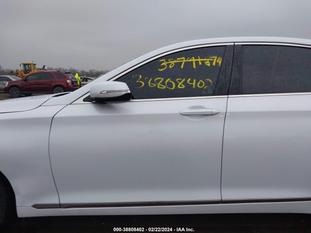 Genesis G80 3.8 2018 KMHGN4JE7JU254196 Image 15