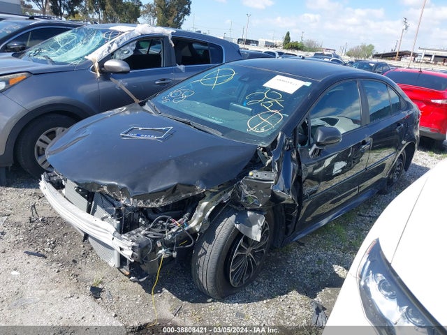 Toyota COROLLA SE 2021 5YFS4MCE3MP096598 Image 2