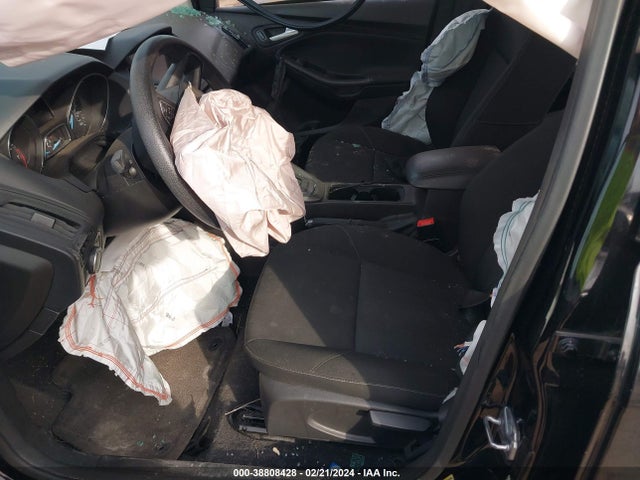 Ford FOCUS SEL 2017 1FADP3H23HL226022 Image 5