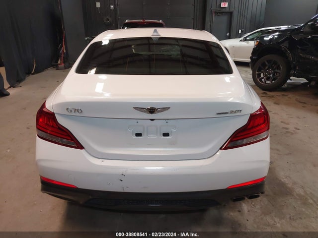 Genesis G70 2.0t Advanced 2019 KMTG64LA9KU020849 Image 17