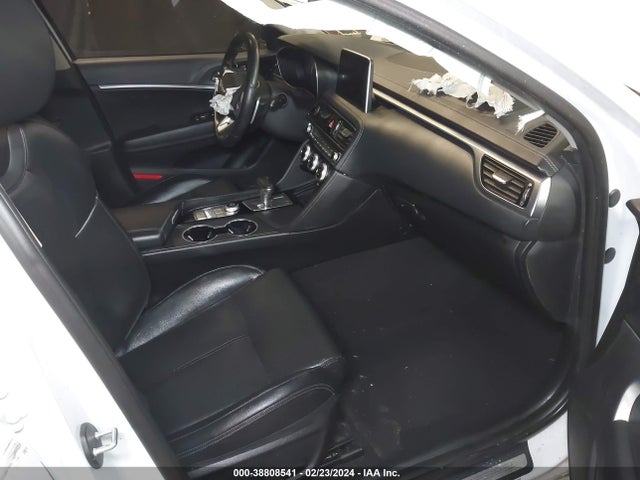 Genesis G70 2.0t Advanced 2019 KMTG64LA9KU020849 Image 5