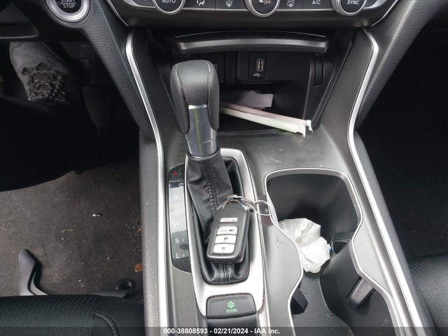 Honda ACCORD LX 2018 1HGCV1F16JA127918 Image 11
