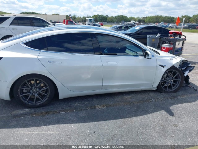 Tesla Model 3 Long Range/mid Range/standard Range/standard Range Plus 2019 5YJ3E1EA5KF483849 Image 19