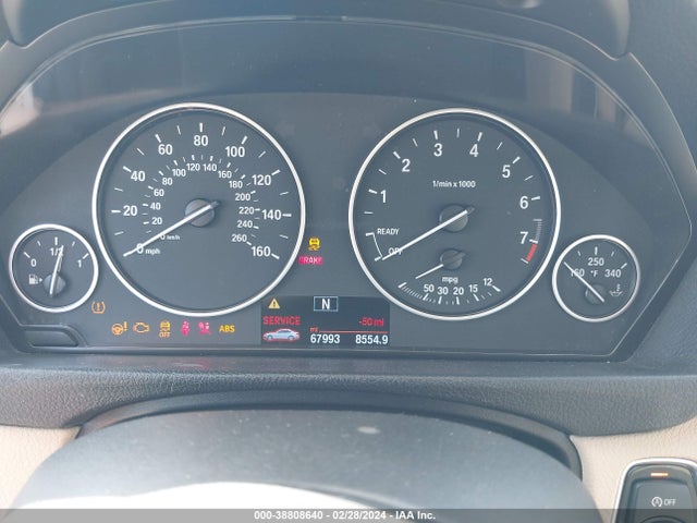 BMW 320i 2018 WBA8A9C57JAH14554 Image 7