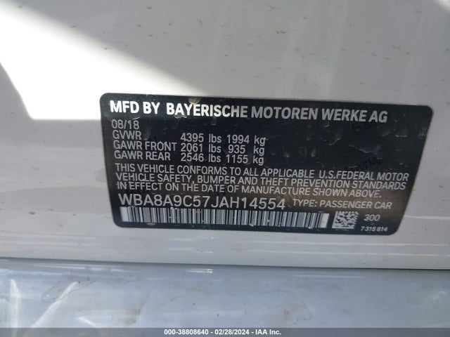 BMW 320i 2018 WBA8A9C57JAH14554 Image 9