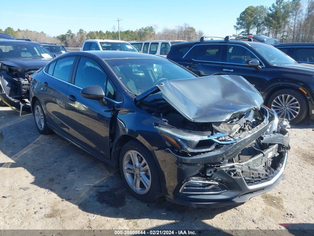2018 1G1BE5SM8J7103823 main image