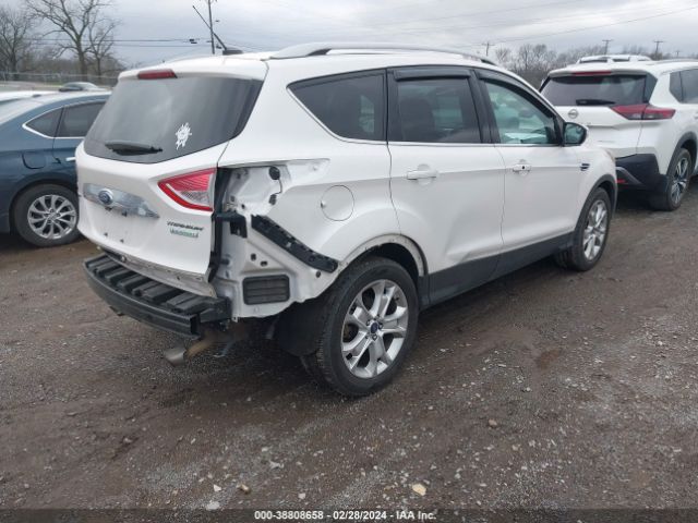 1FMCU0J97GUB30600 Ford Escape Titanium