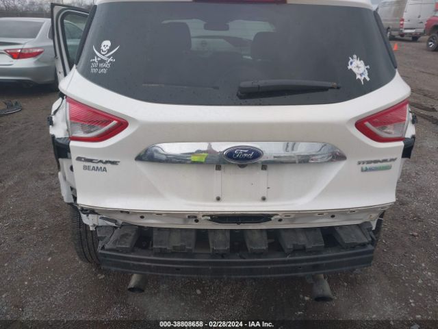 1FMCU0J97GUB30600 Ford Escape Titanium