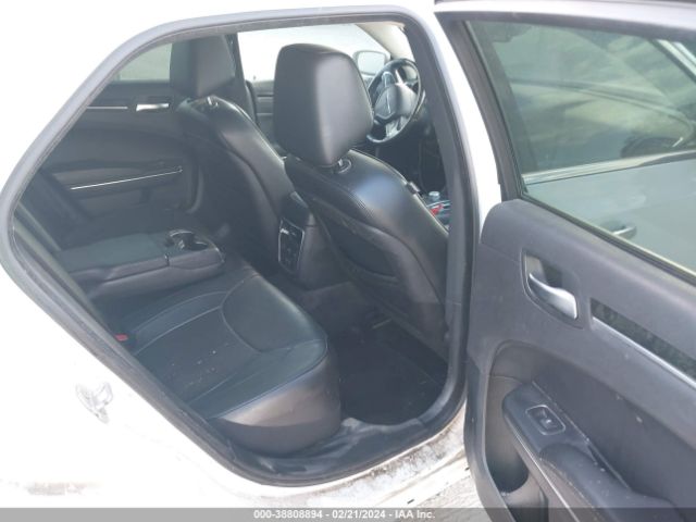 2C3CCAEG3GH181671 Chrysler 300C