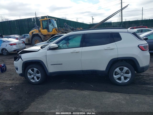 Jeep Compass Latitude 4x4 2018 3C4NJDBB3JT435754 Image 14