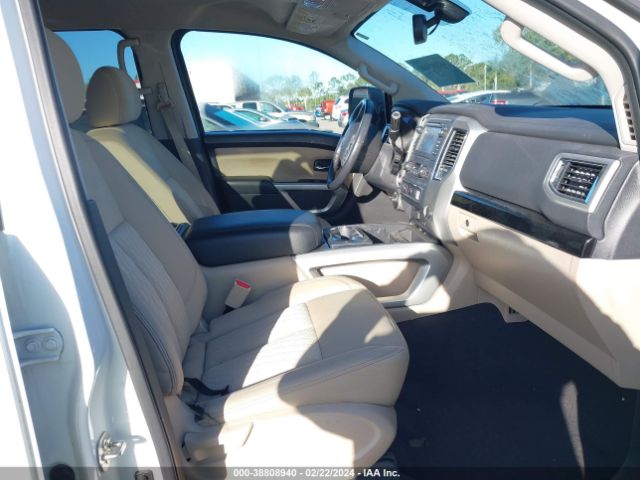 1N6BA1F4XHN536536 Nissan Titan Xd Sv Diesel