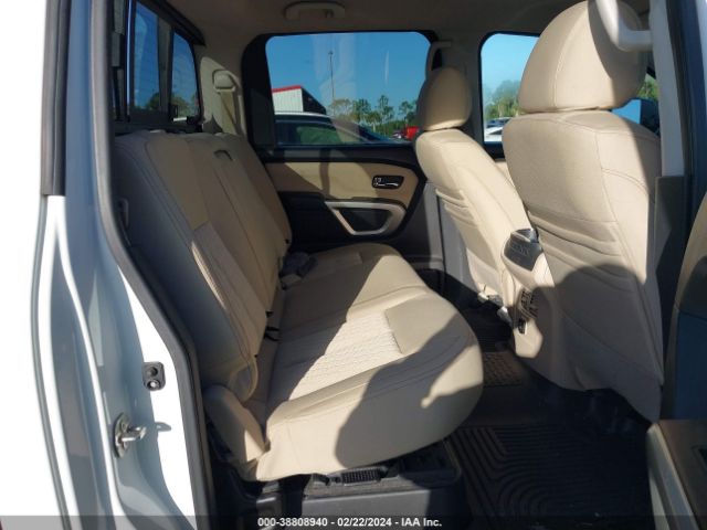 1N6BA1F4XHN536536 Nissan Titan Xd Sv Diesel