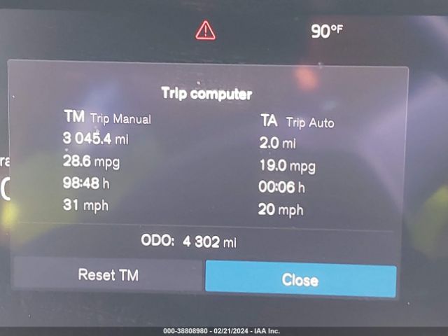 7JRL12FK9RG299721 Volvo S60 B5 Core Dark Theme