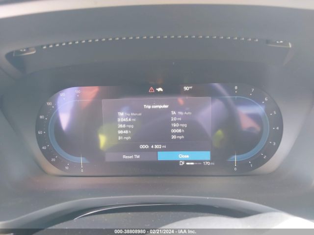 7JRL12FK9RG299721 Volvo S60 B5 Core Dark Theme