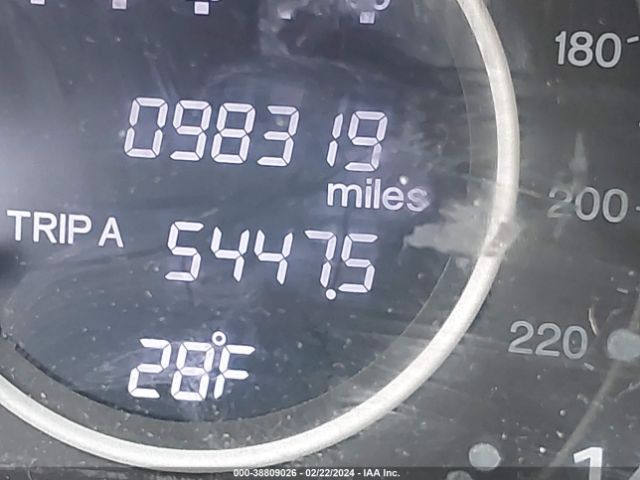5J6RM4H38FL119157 Honda CR-V LX