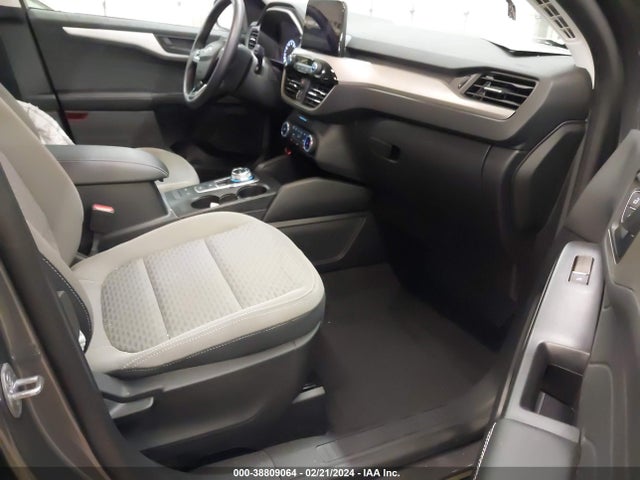 Ford ESCAPE SE 2022 1FMCU9G64NUC01542 Image 5