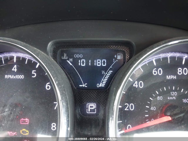 Nissan Versa 1.6 Sv 2018 3N1CN7AP6JL860947 Image 16