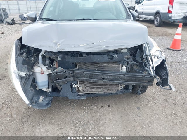 Nissan Versa 1.6 Sv 2018 3N1CN7AP6JL860947 Image 6