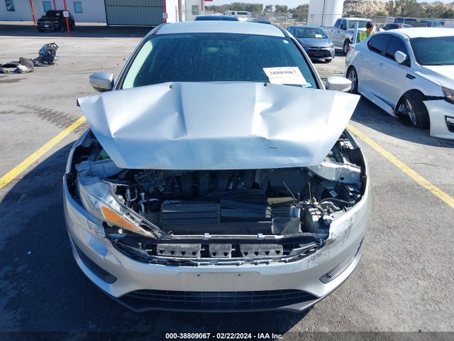 Ford FOCUS SE 2017 1FADP3F28HL341539 Image 13