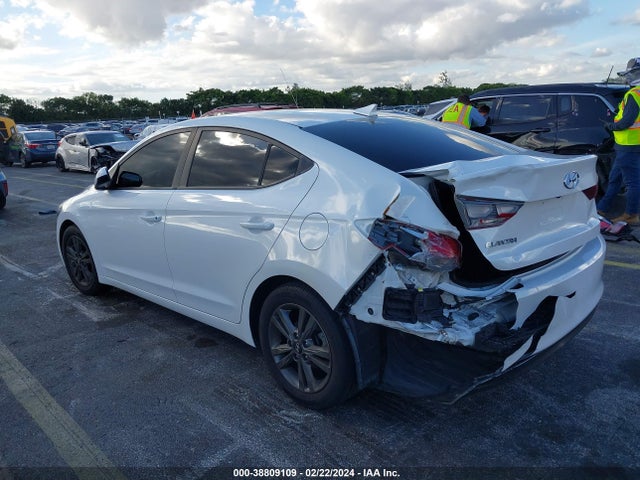 Hyundai ELANTRA SEL 2018 5NPD84LF5JH254227 Image 3