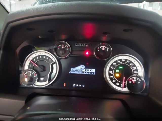 1C6RR7GT5HS560965 RAM 1500 Big Horn Quad Cab 4x4 6'4 Box