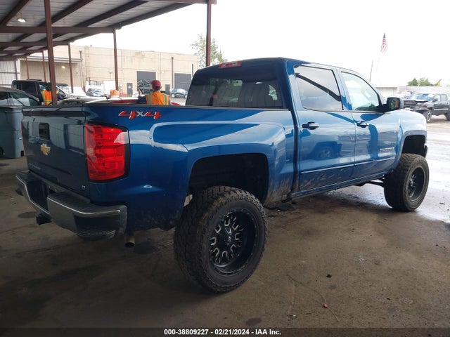 Chevrolet Silverado 1500 1lt 2018 3GCUKREC9JG193300 Image 4