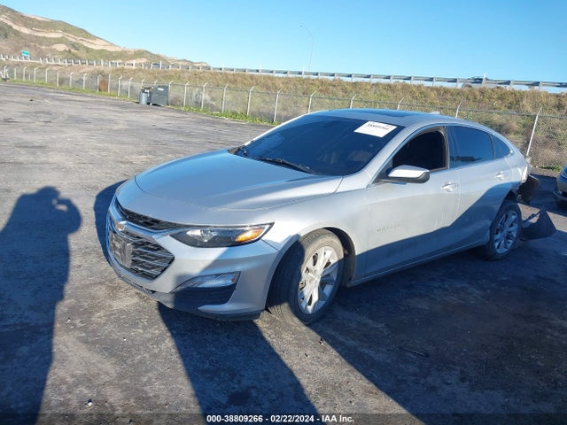 Chevrolet MALIBU LT 2019 1G1ZD5ST5KF107151 Image 2