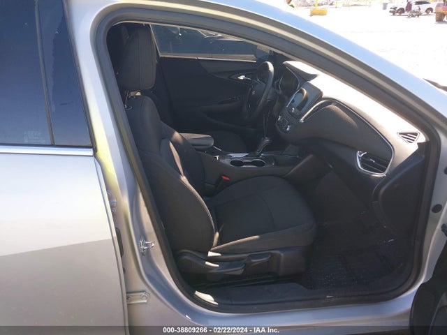 Chevrolet MALIBU LT 2019 1G1ZD5ST5KF107151 Image 5