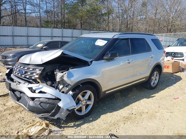 Ford EXPLORER XLT 2016 1FM5K7D89GGC38404 Image 2