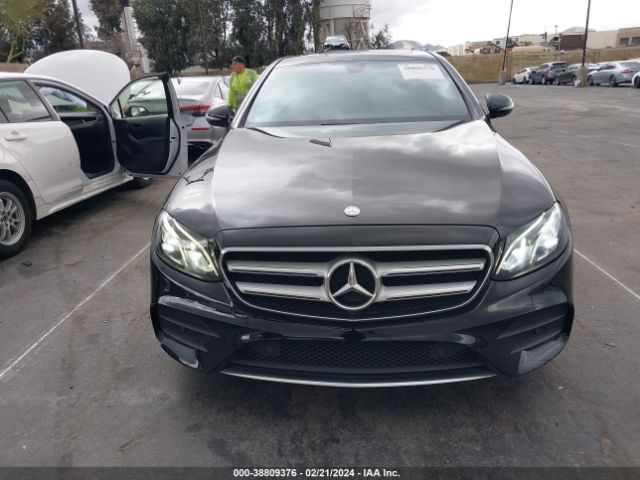 WDDZF4JB8HA157025 Mercedes-Benz E 300