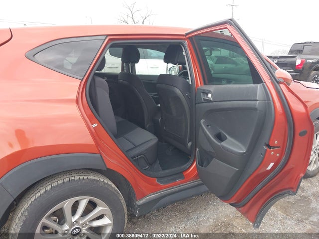 Hyundai TUCSON SE 2017 KM8J23A47HU528409 Image 8