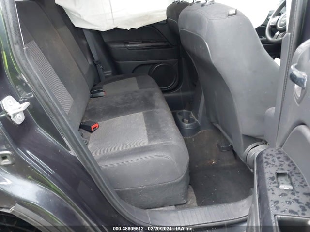Jeep Patriot Altitude 2014 1C4NJPBA3ED890639 Image 8