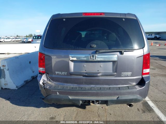 5FNYF4H38FB037900 Honda PILOT SE