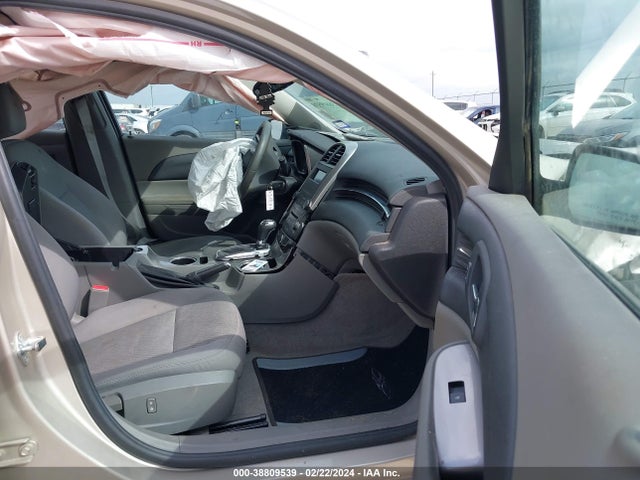 Chevrolet MALIBU LS 2015 1G11B5SLXFF161828 Image 5