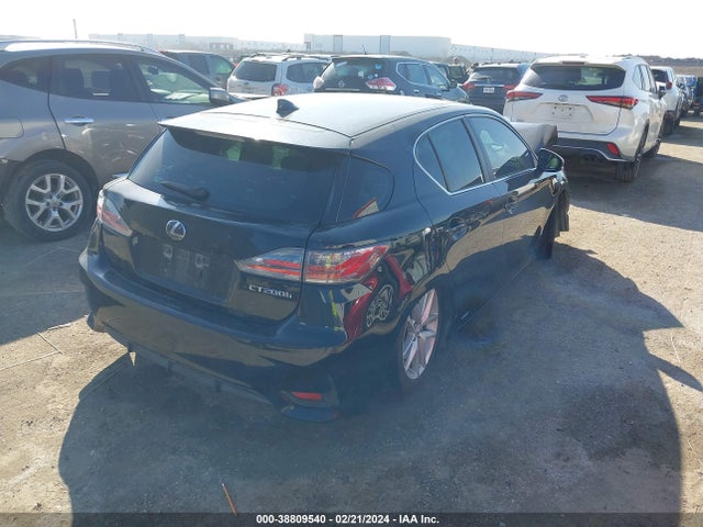 JTHKD5BH6E2177207 Lexus CT 200H
