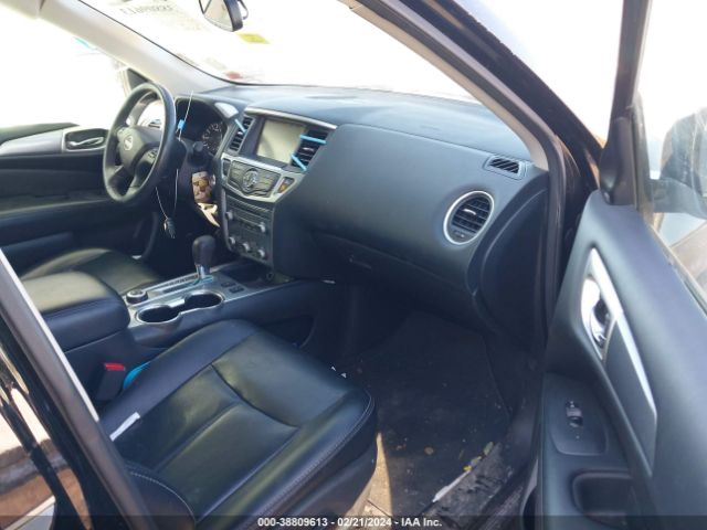 5N1DR2MM4HC671645 Nissan Pathfinder Sl