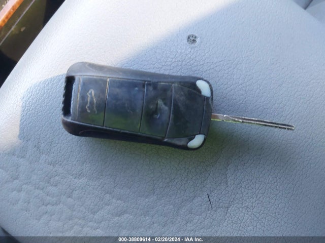 2005 PORSCHE CAYENNE WP1AA29P85LA24452 Photo 10