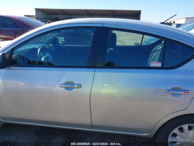 3N1CN7AP4FL800107 Nissan Versa 1.6 Sv