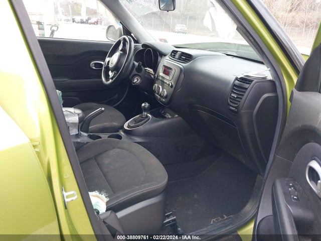KIA Soul 2014 KNDJN2A22E7041021 Image 5