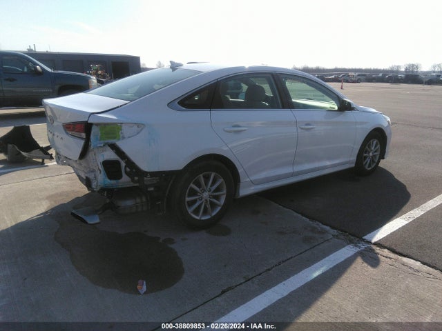 Hyundai SONATA SE 2019 5NPE24AFXKH758735 Image 4