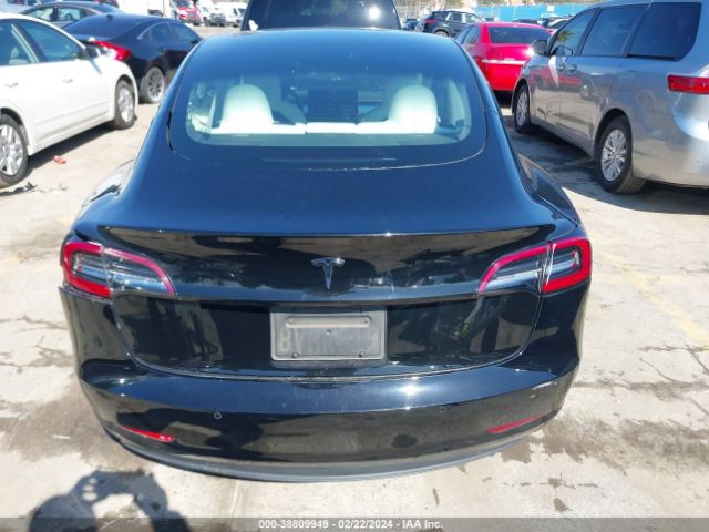 5YJ3E1EA7MF915988 Tesla Model 3 Standard Range Plus Rear-wheel Drive