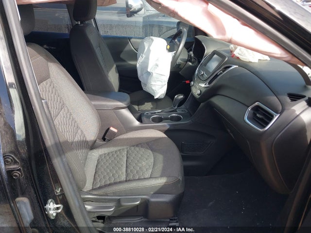 Chevrolet EQUINOX LT 2018 2GNAXSEV8J6224259 Image 5
